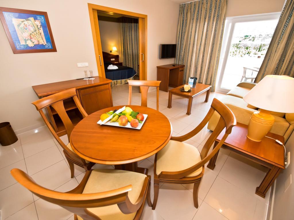 Bahia Tropical Hotel Almunecar Bagian luar foto