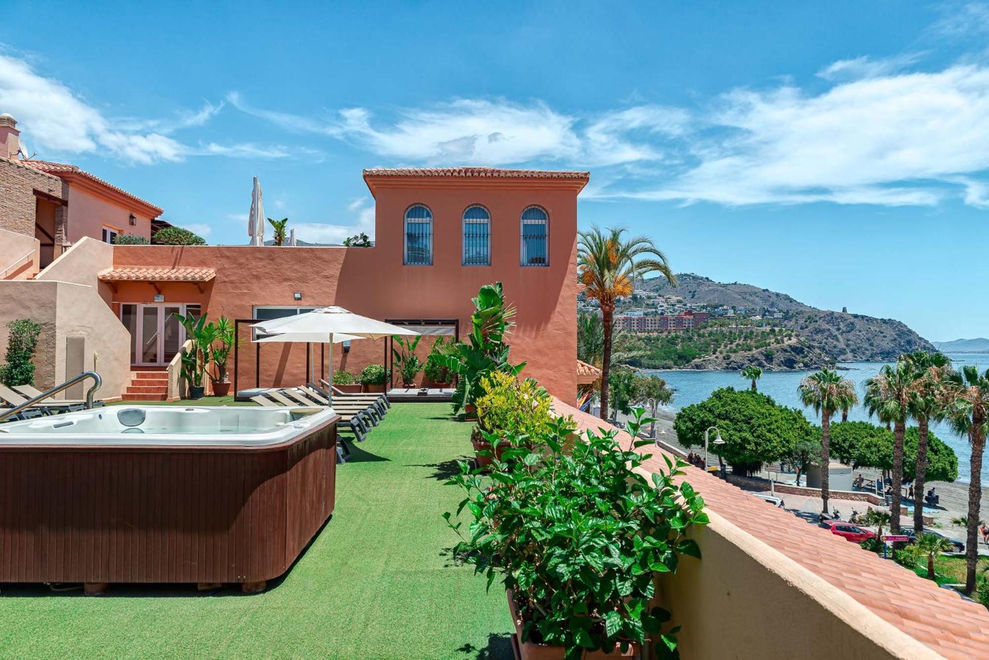Bahia Tropical Hotel Almunecar Bagian luar foto